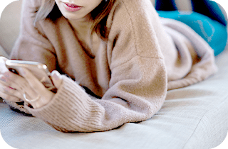 うつ伏せでスマホ・テレビ